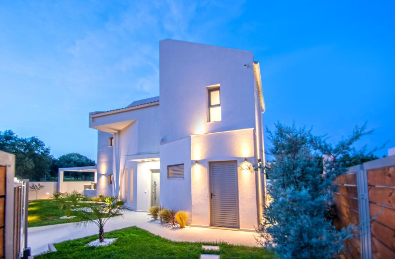 Villa Grande Mandi & Jani By 